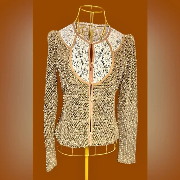 ONLY 1 LEFT, Size Medium Boho Brown and Ivory Ryu Top, Textured with Dot Detail - Picture 9 of 15